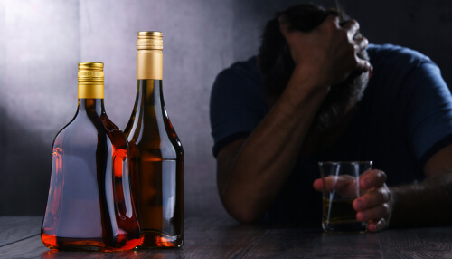 Alcoholismo: causas y síntomas