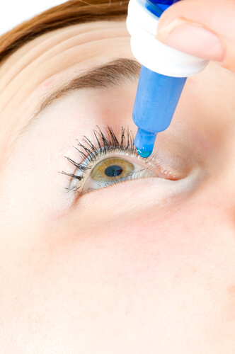 collirio per trattare la congiuntivite