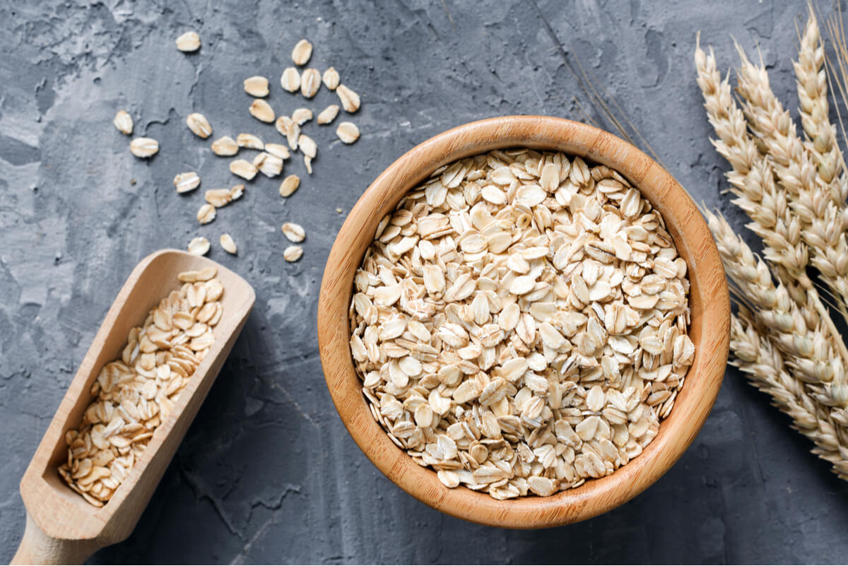 Home remedies to relieve eczema include oatmeal baths