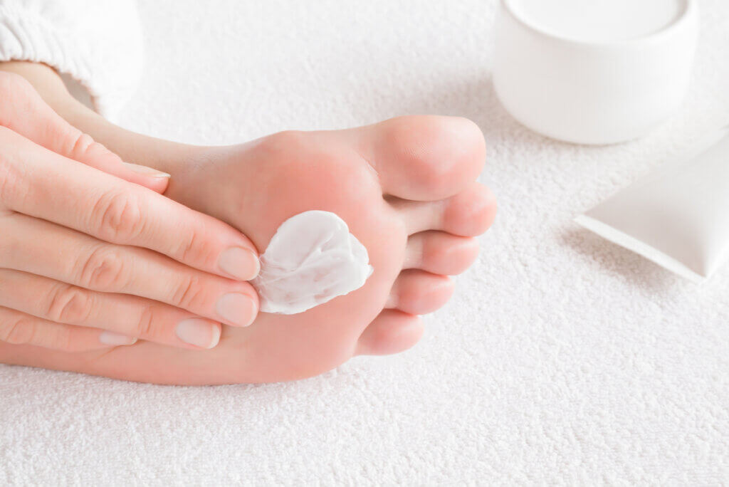Crème pour la peau des pieds.
