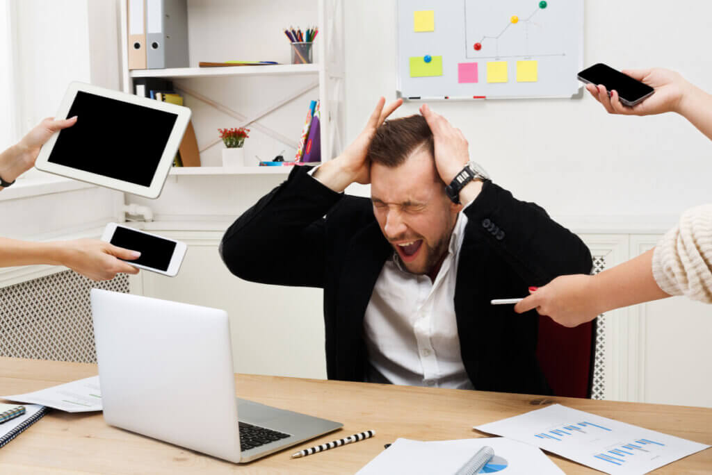 Mal di testa da stress.