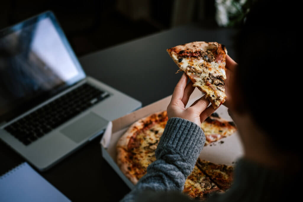 Pizza en horario nocturno.