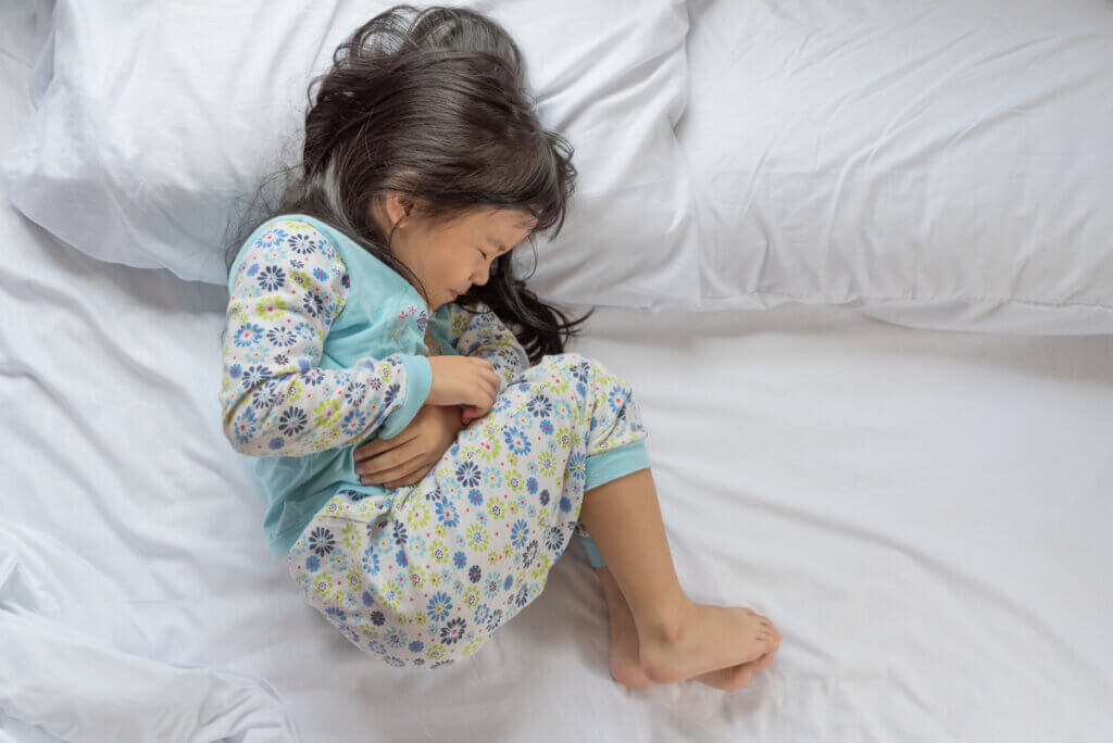 Niña con dolor abdominal.