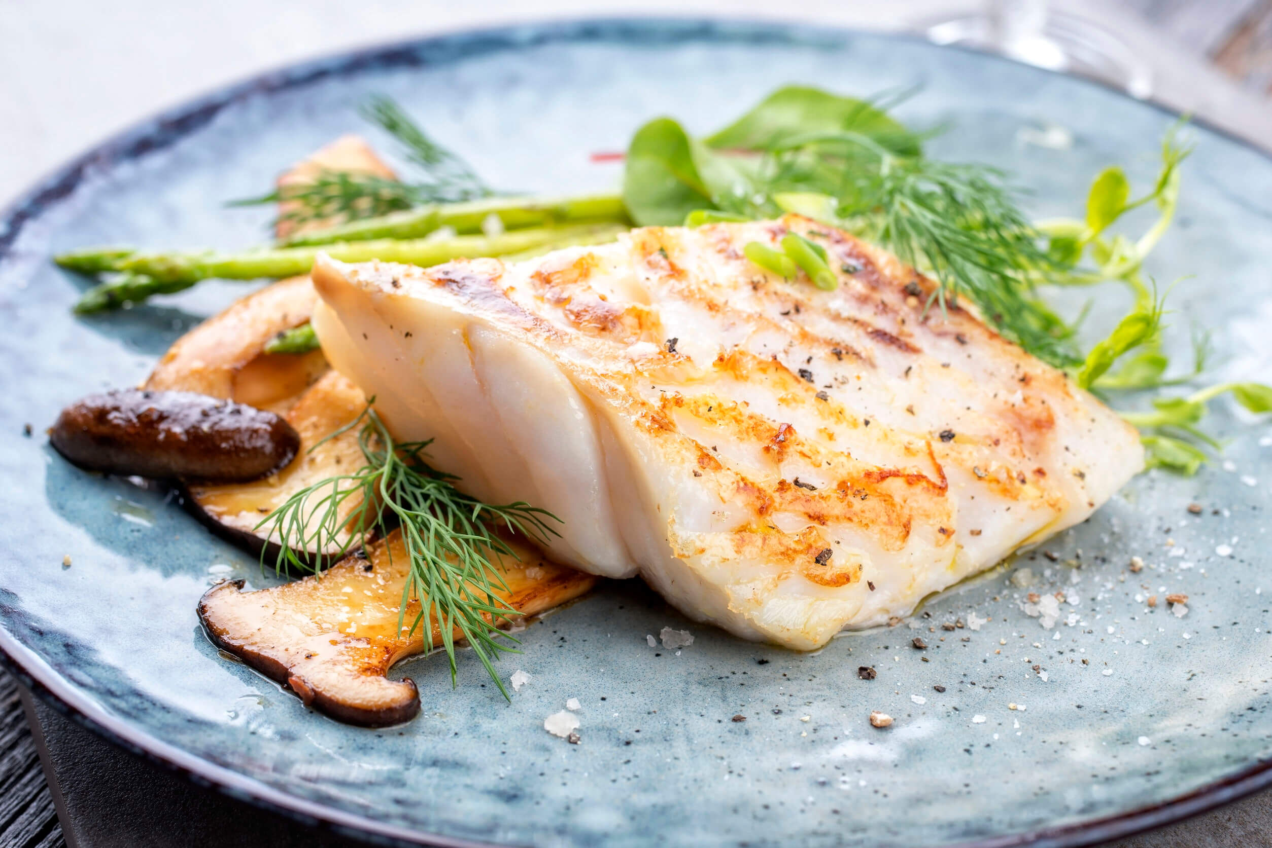 El pescado es una excelente fuente de ácidos grasos omega 3.
