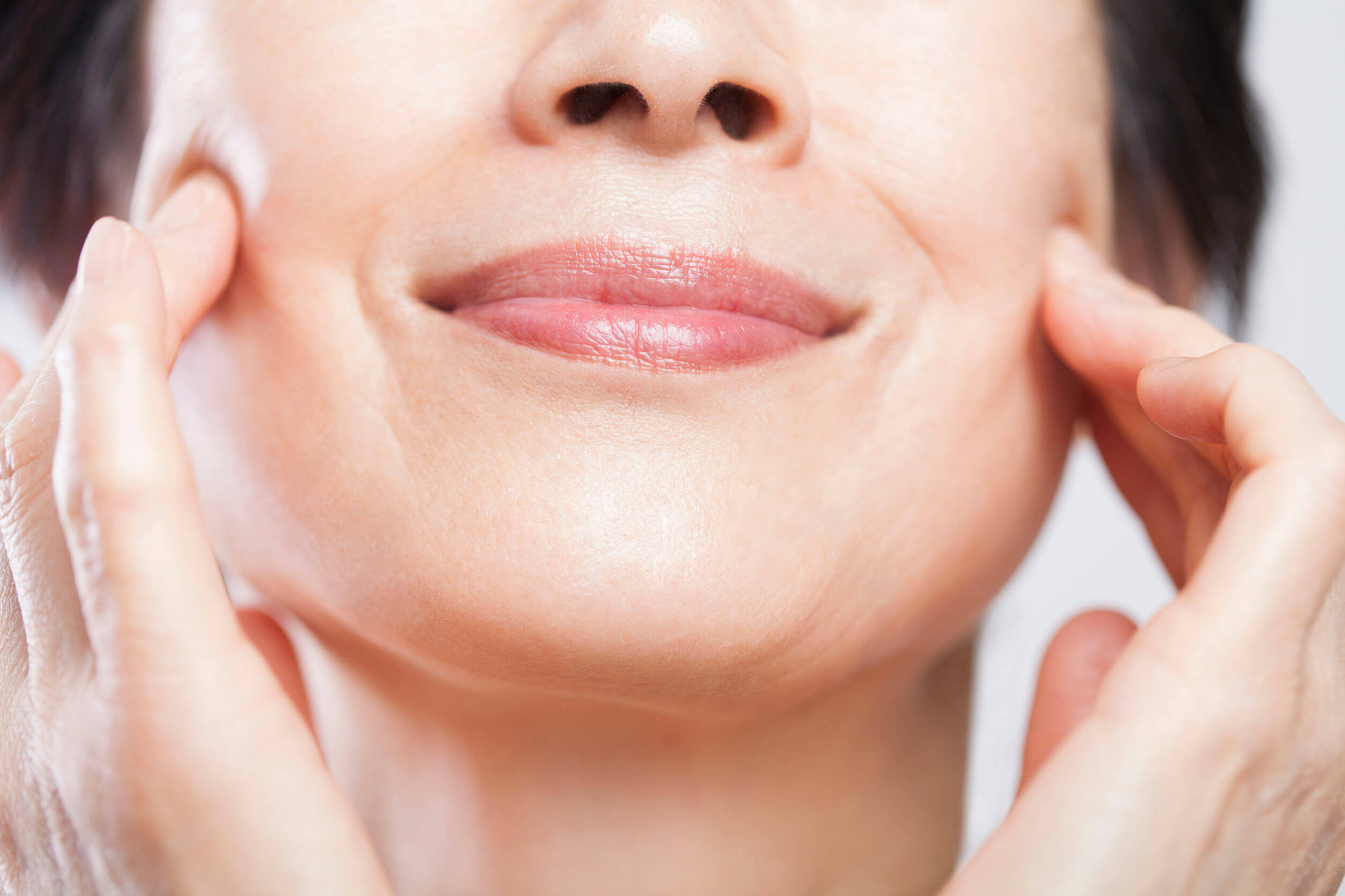 Os nutricosméticos servem para prevenir os efeitos do envelhecimento da pele.