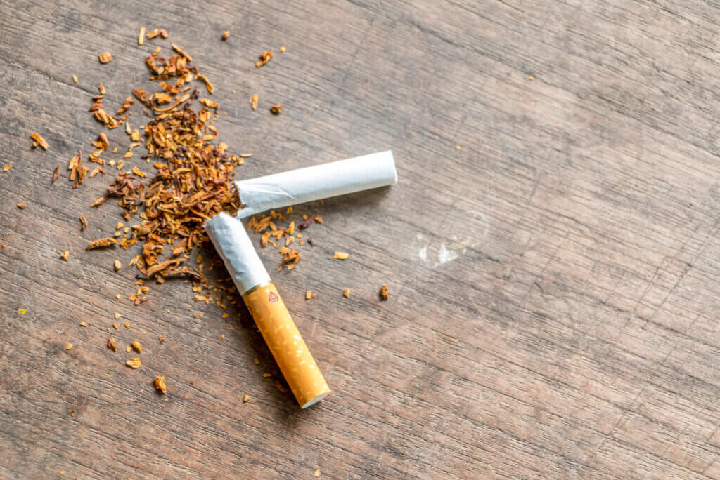 Cigarette causes types of emphysema.