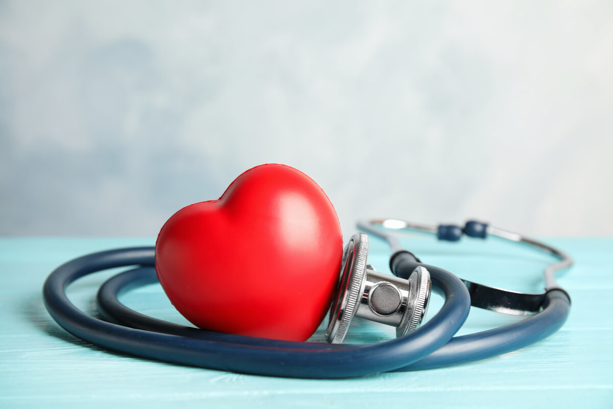 La hipertensión pulmonar tiene que ver con el corazón.