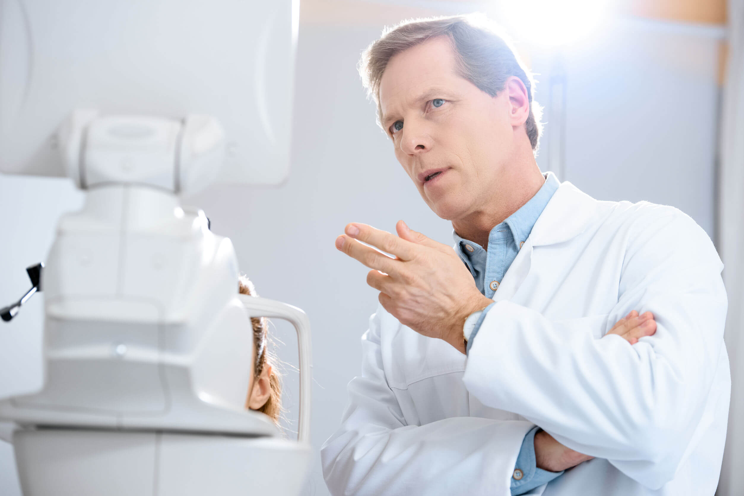 A presbiopia deve ser tratada por um oftalmologista.