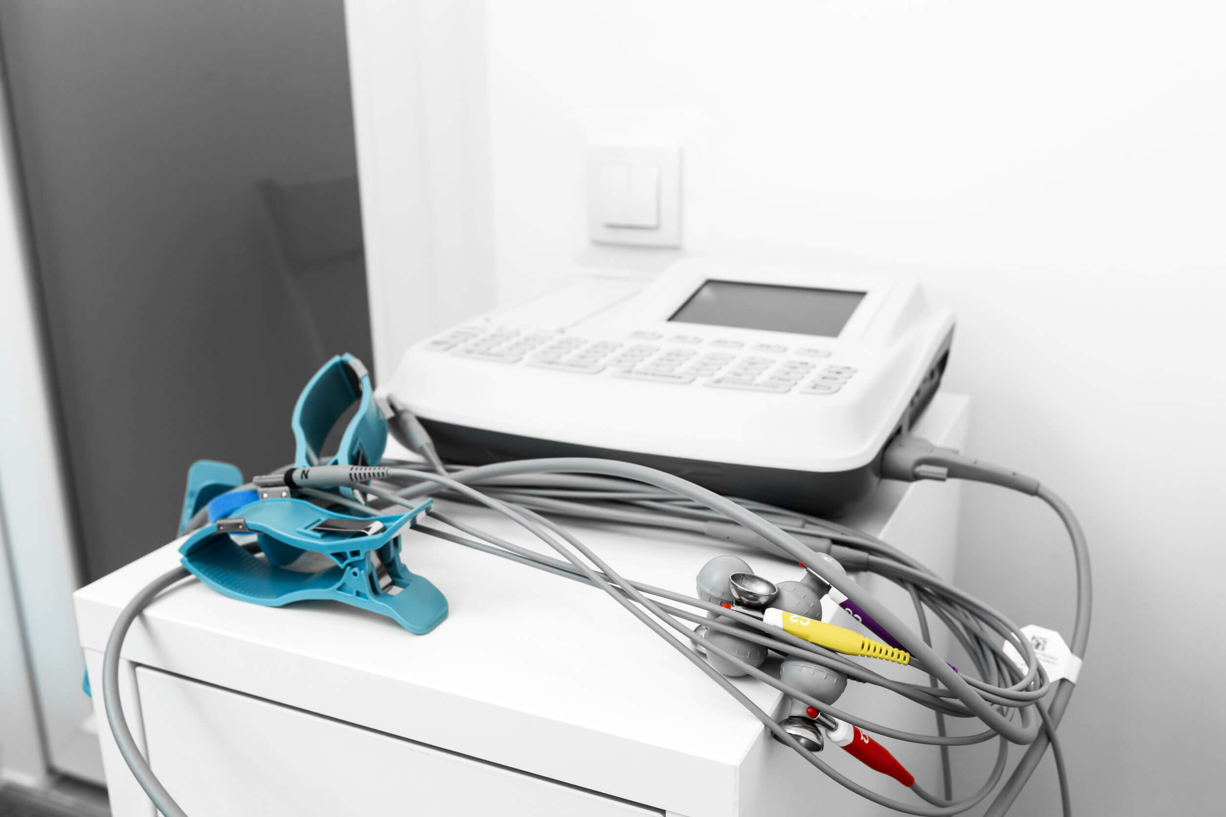 A síndrome do coração partido requer exames adicionais para o seu diagnóstico.