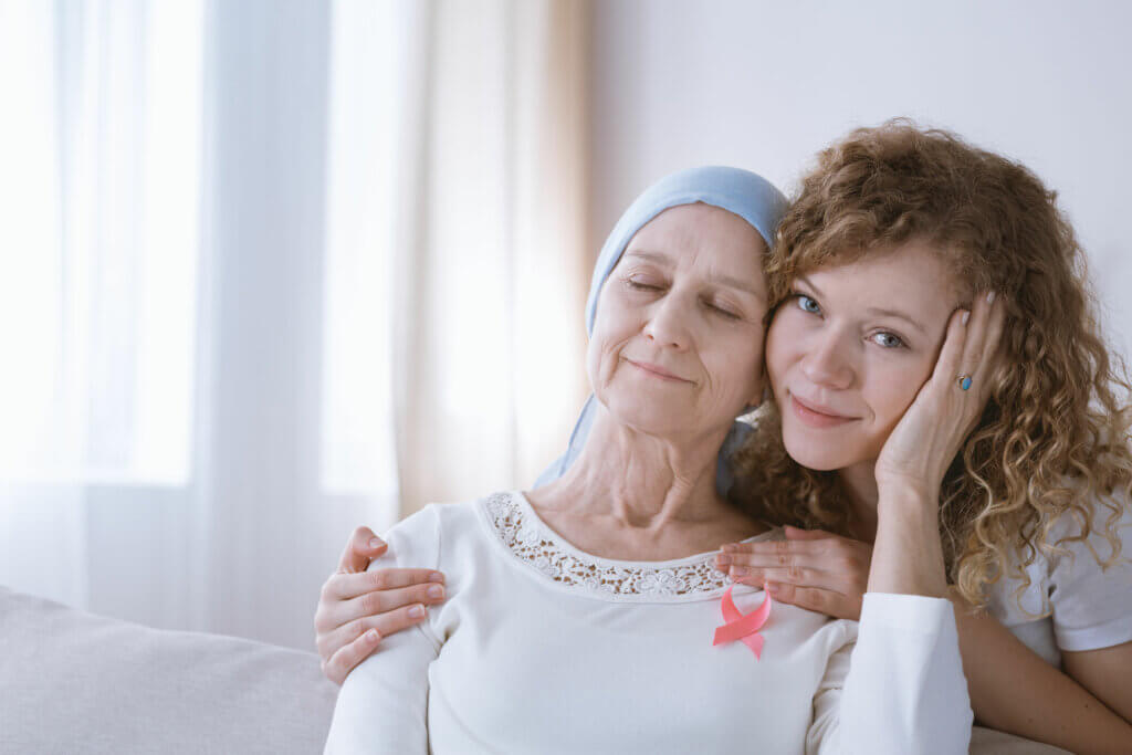 Entre las enfermedades de las mujeres está el cáncer de cuello uterino,