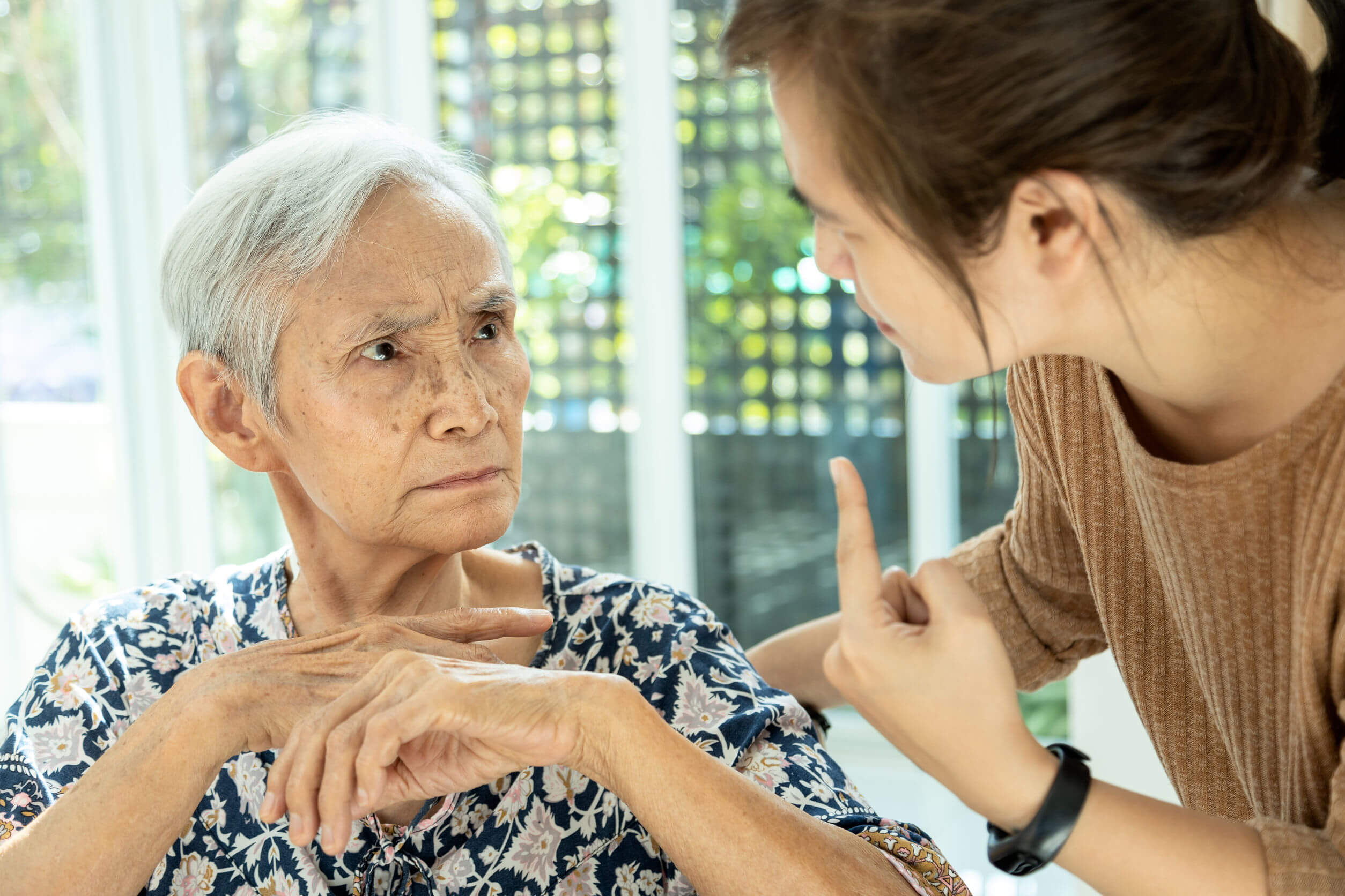El síndrome vespertino afecta a personas mayores.