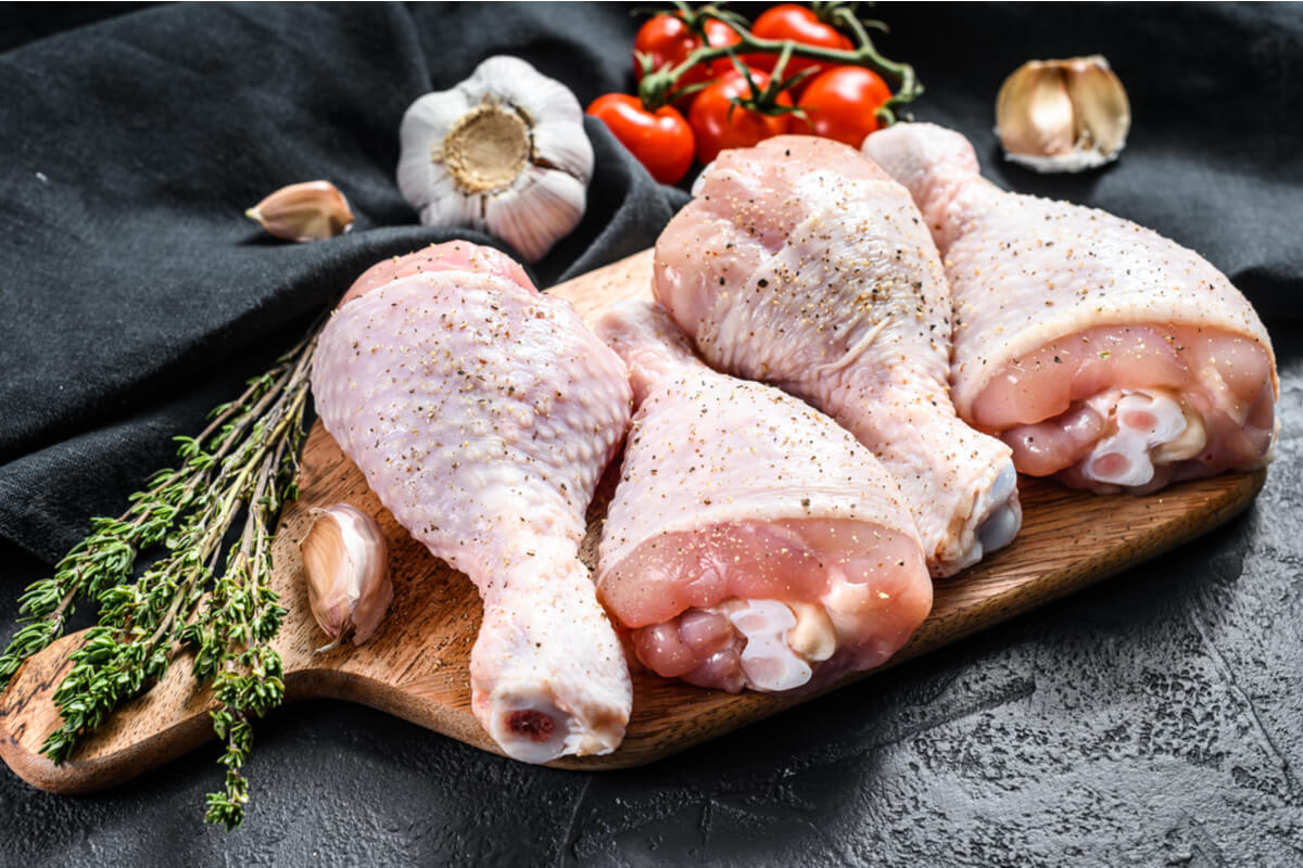 La dieta antinfiammatoria prevede un giusto apporto di proteine.