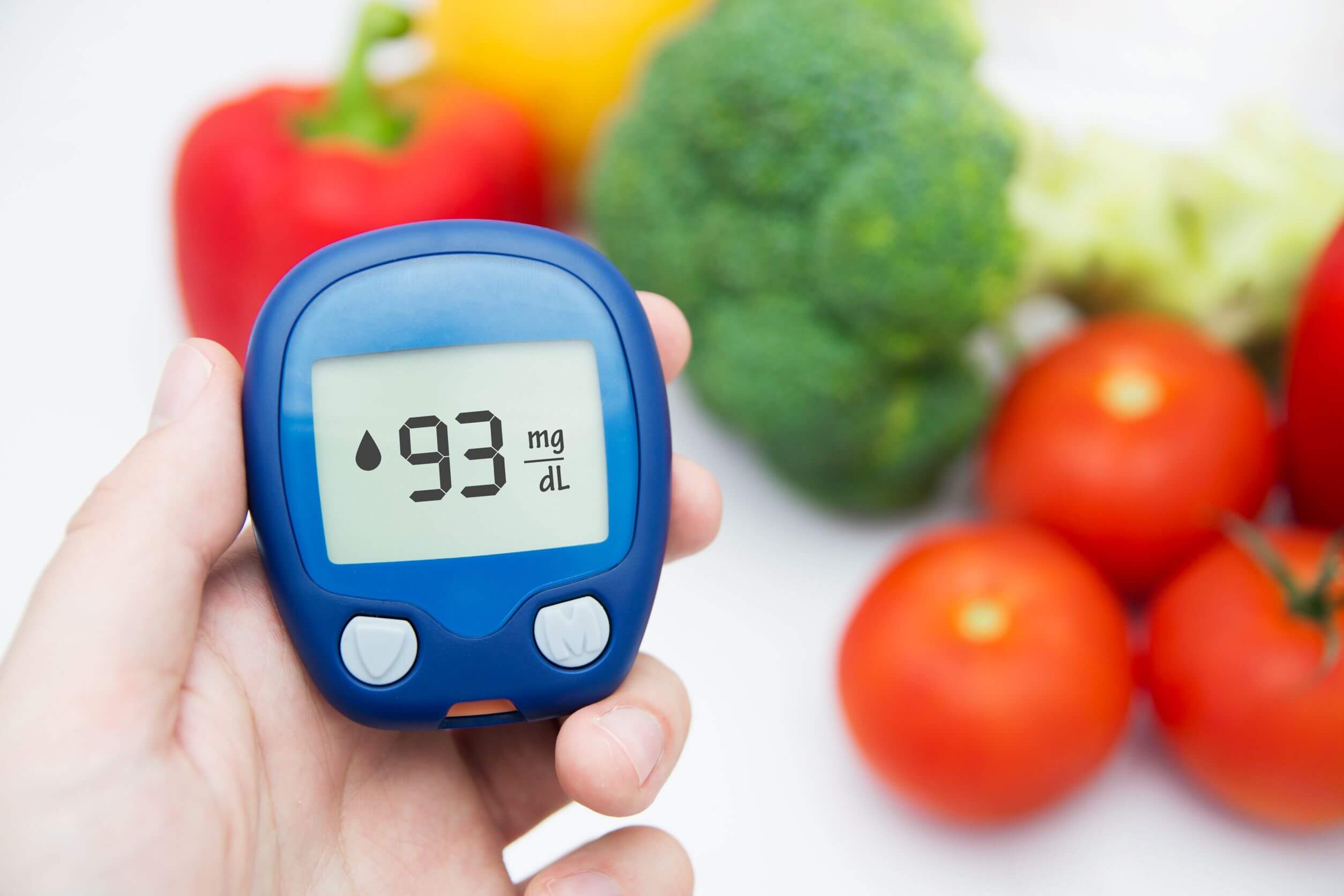 La diabetes requiere cambios en la alimentación.