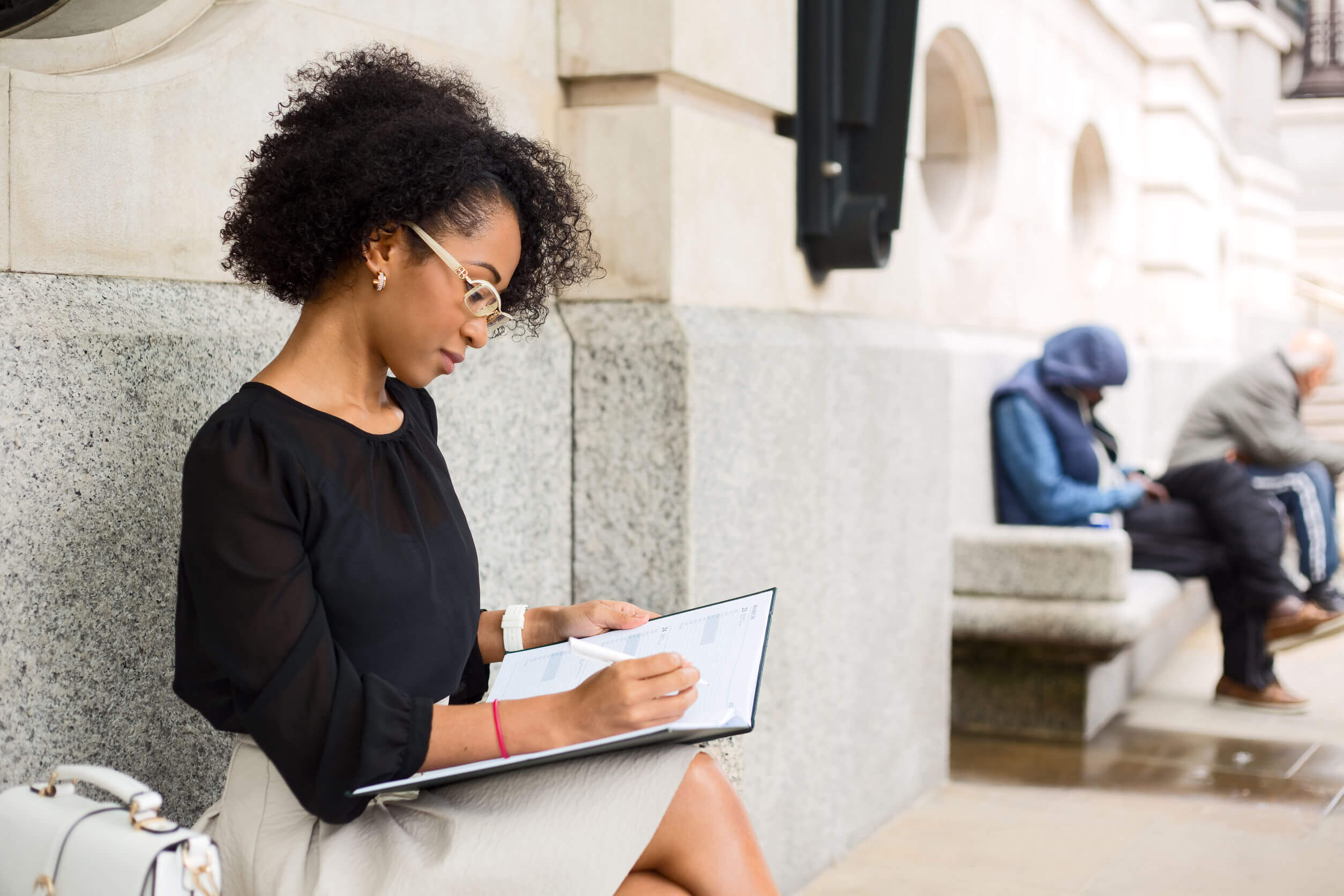 The keys to managing time include planning.