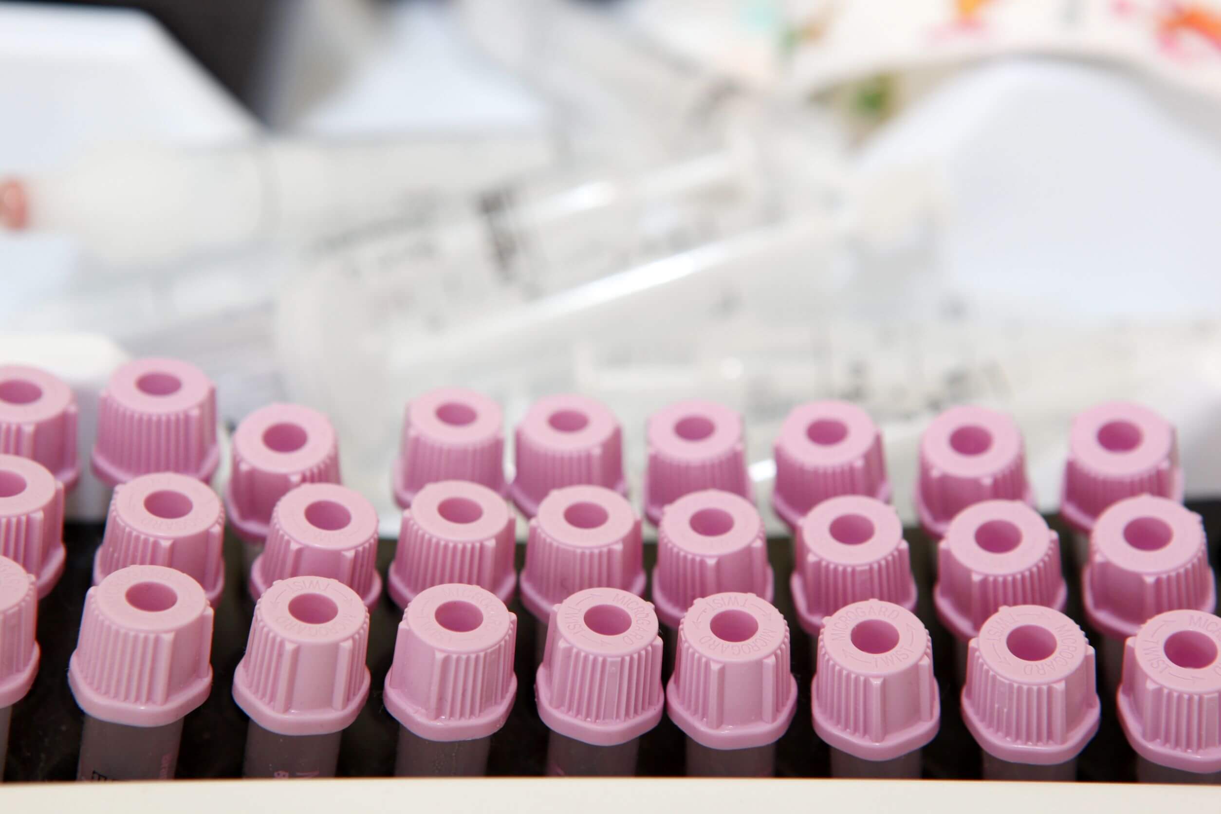 Los test de embarazo en sangre.