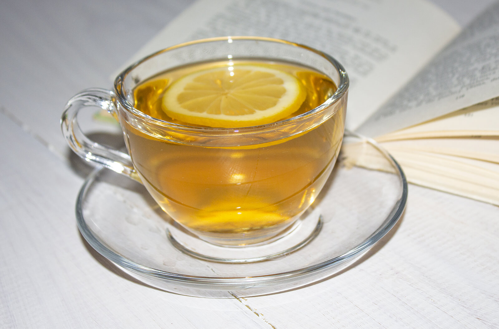 El té es uno de los alimentos termogénicos.