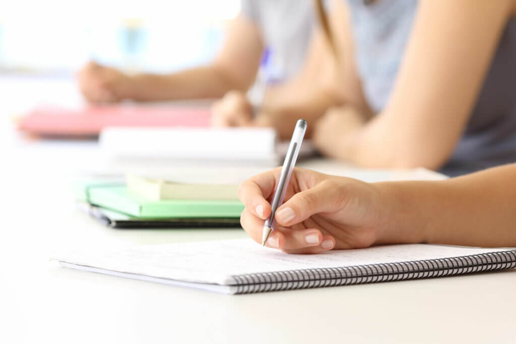 The 6 Benefits of Handwriting for the Brain