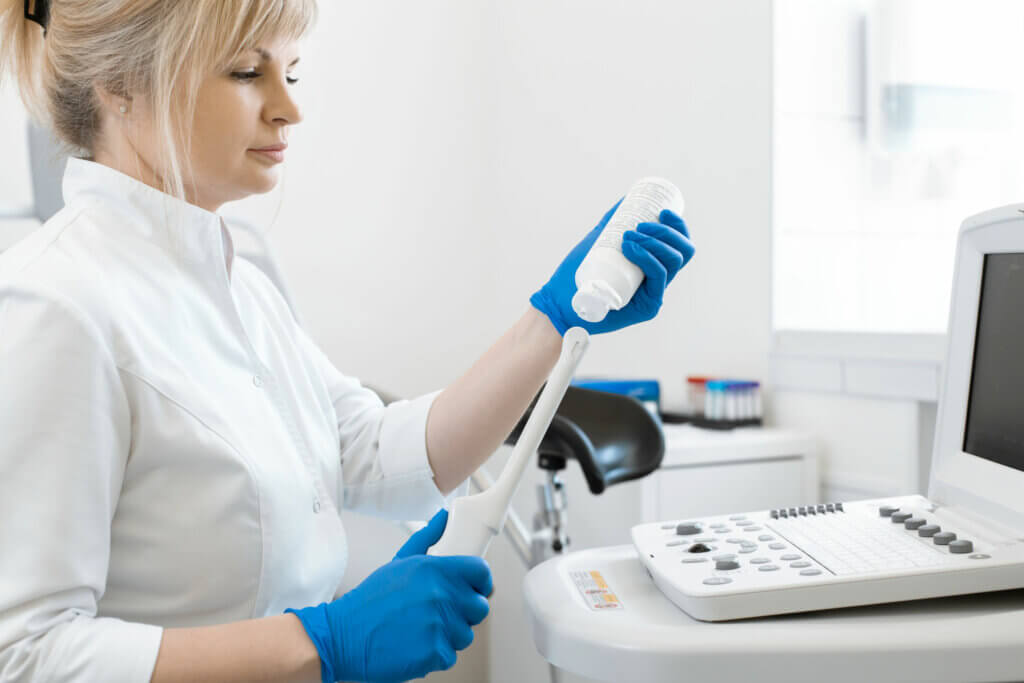 Come viene diagnosticata la sindrome dell'ovaio policistico?