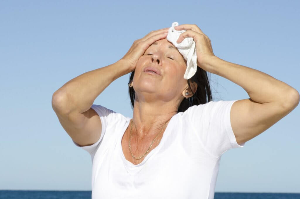 Vampate di calore in menopausa: cosa fare?