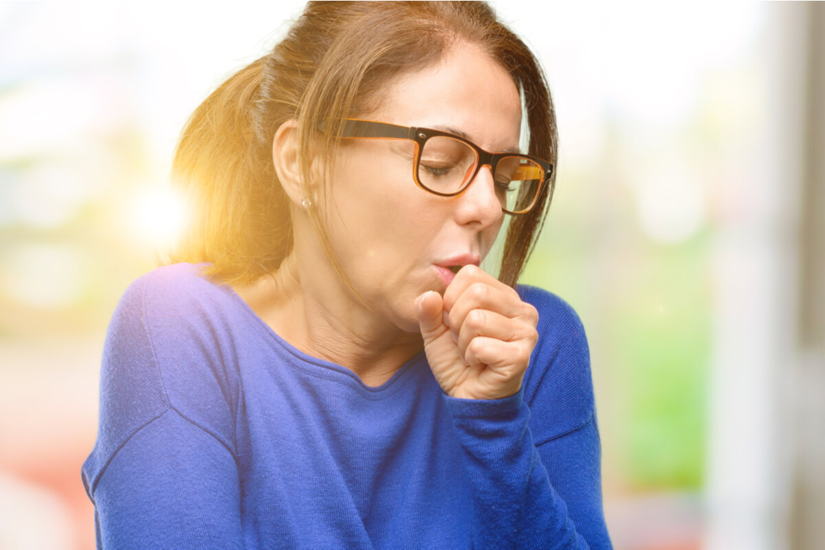 ¿Cómo afecta la bronquitis crónica al cuerpo?