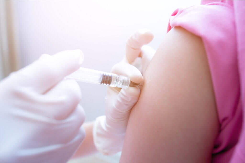 Vaccine against measles and chickenpox.