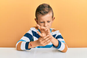 Artritis idiopática juvenil: todo lo que debes saber