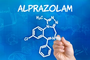 Alprazolam o Xanax, indicazioni ed effetti collaterali