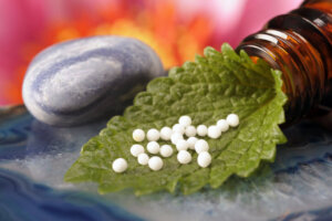 5 Differences Between Conventional and Alternative Medicine
