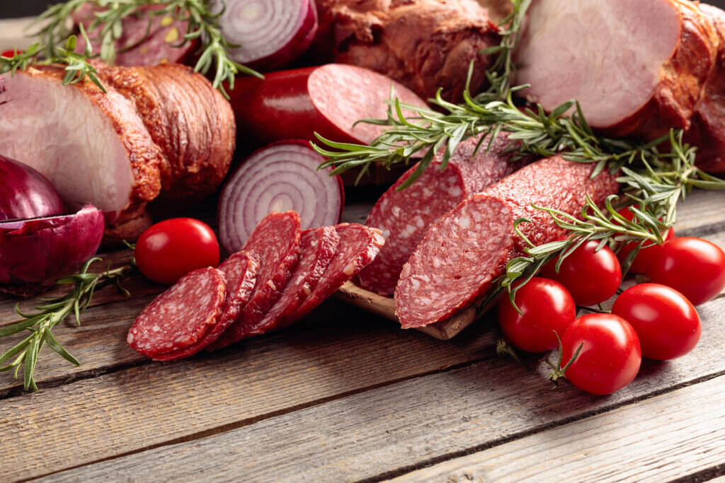 Foods that affect the thyroid include sausages.
