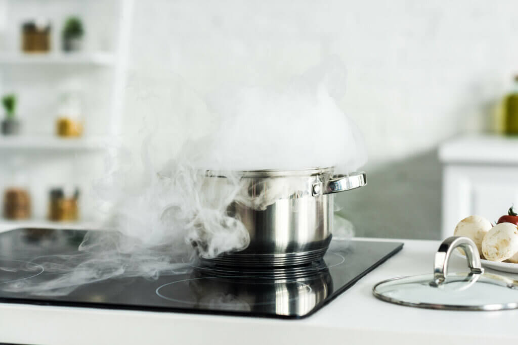 Steam Cooking: Benefits and Tips