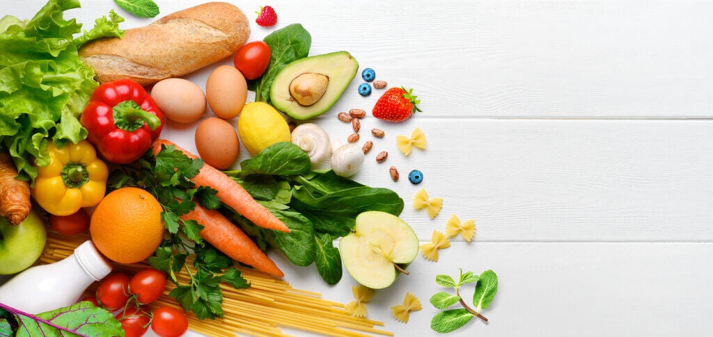 Alimentos crus: benefícios e riscos para a saúde