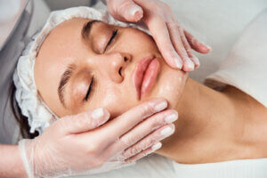 Diferencias entre exfoliación mecánica y química