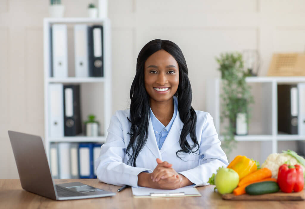 6 Reasons to See a Nutritionist