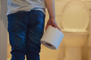 Diarreia infantil: sintomas, causas e tratamento