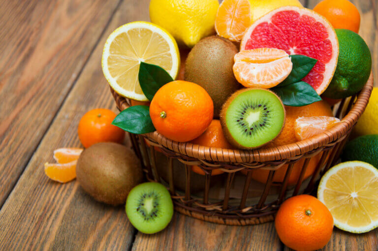Cuándo tomar fruta, ¿antes o después de comer?