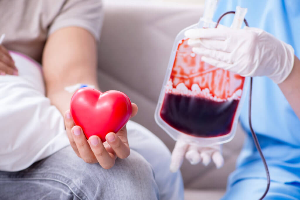 Los tipos de donantes incluyen el de sangre completa