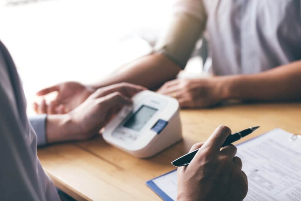 La hipertensión y los riñones se relacionan