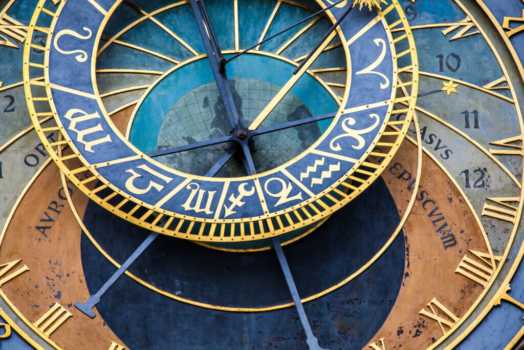 La profecía autocumplida en quienes creen en astrología