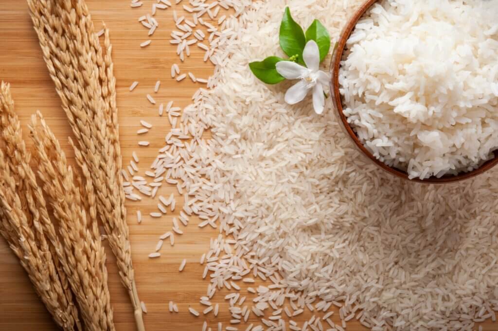 Het resistente zetmeel aanwezig in witte rijst