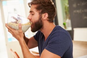 6 alimentos que es mejor no cenar