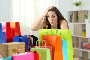 ¿Por qué compramos cosas que no necesitamos?