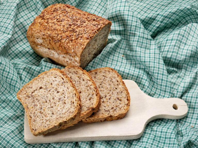 4 Myths About Whole Foods