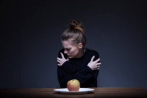 Fagofobia o paura di deglutire: sintomi, cause e trattamenti