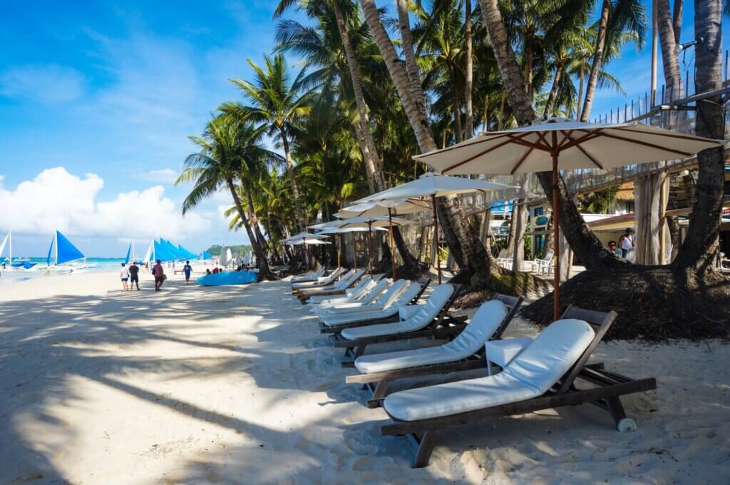 Para cuidar tu piel en verano tienes que ir a la sombra