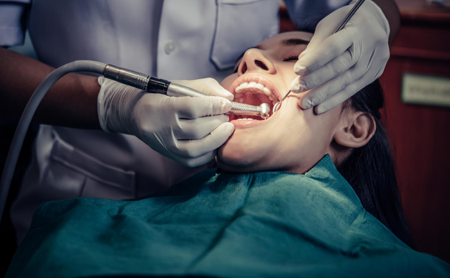 Absceso dental: definición, causas y tratamiento