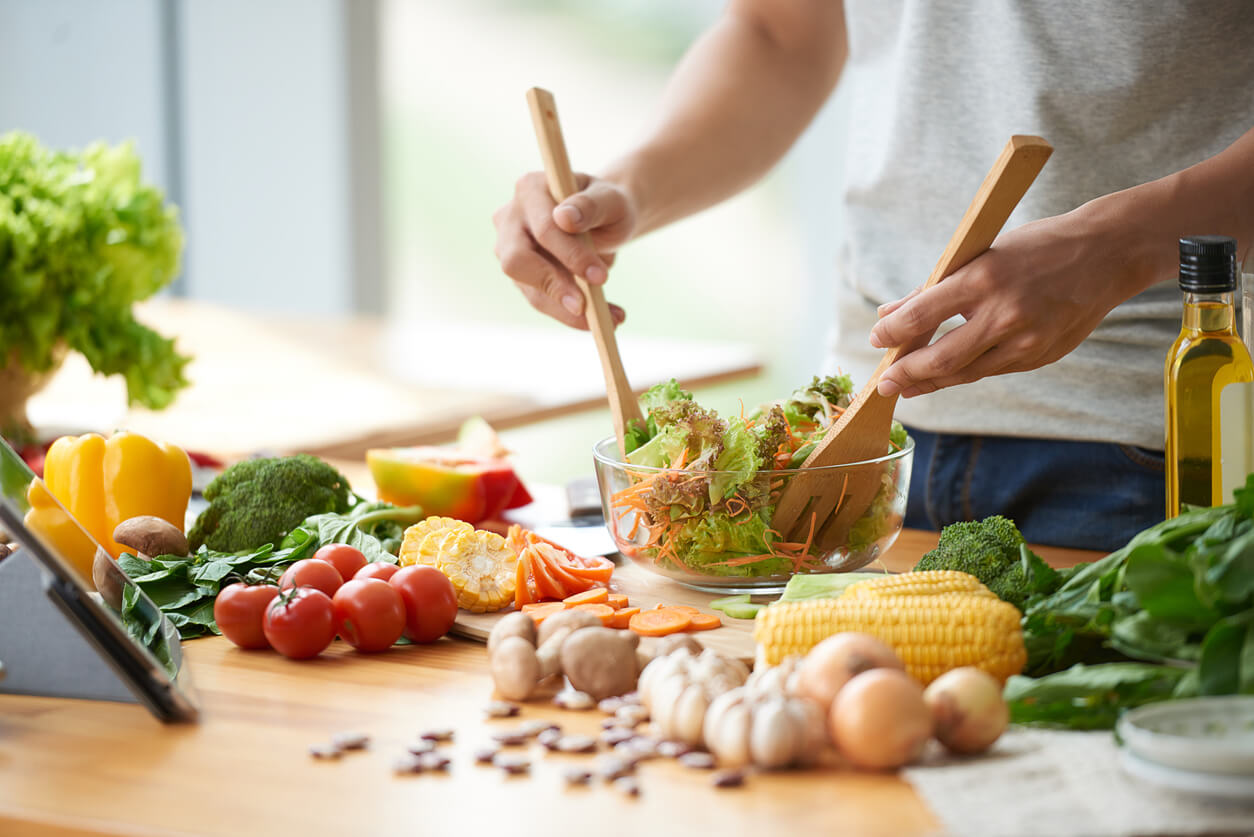 Conoce las mejores horas para comer si tienes diabetes