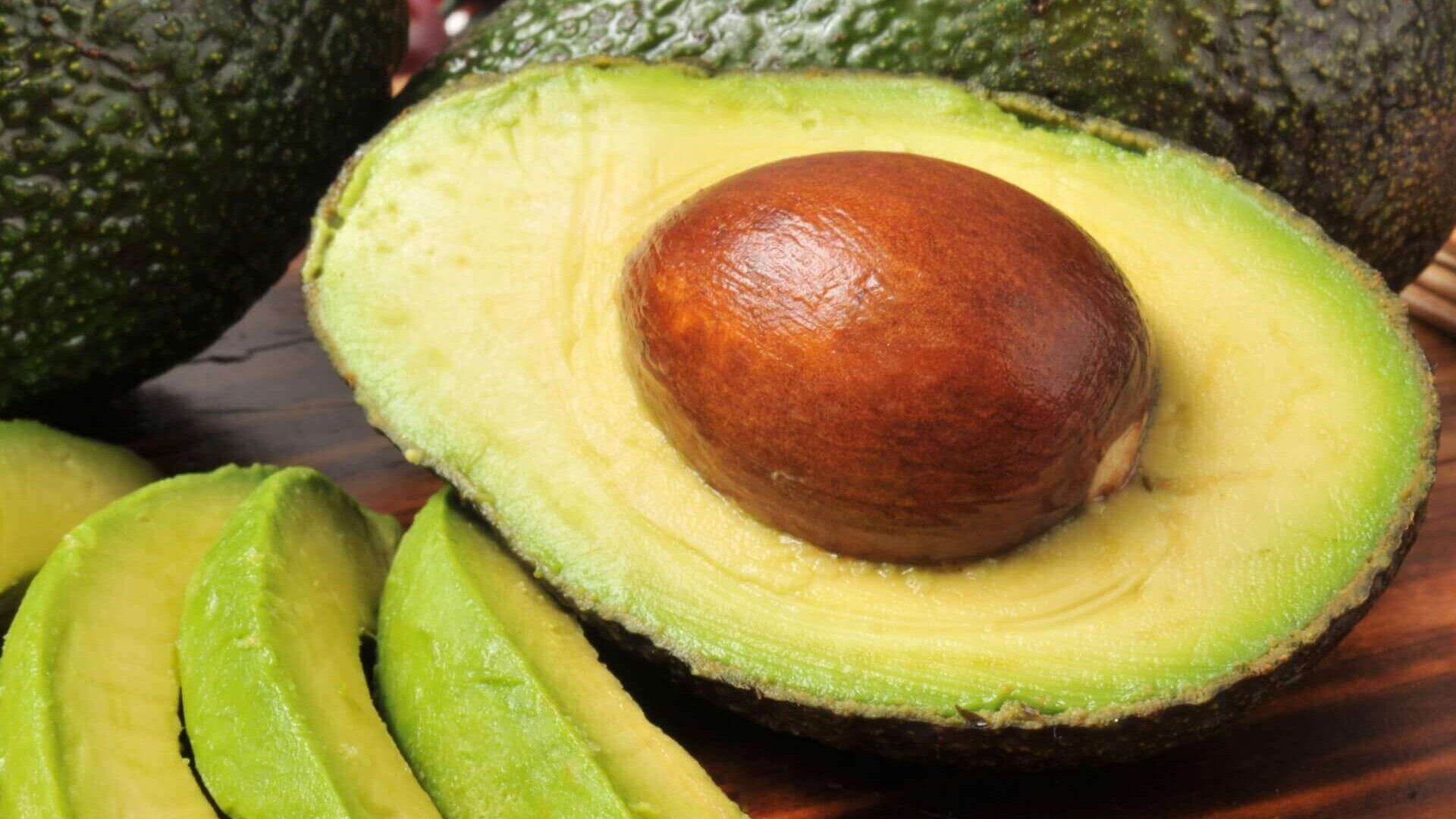 Aguacate produce pocos gases.