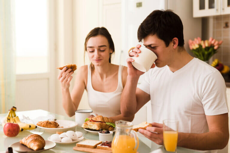 Optimiza tu metabolismo ajustando los horarios de tus comidas